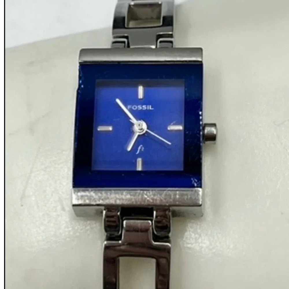 Fossil F2 ES-9389 Timepiece Square Navy Blue Stainless Steel Watch new Battery *